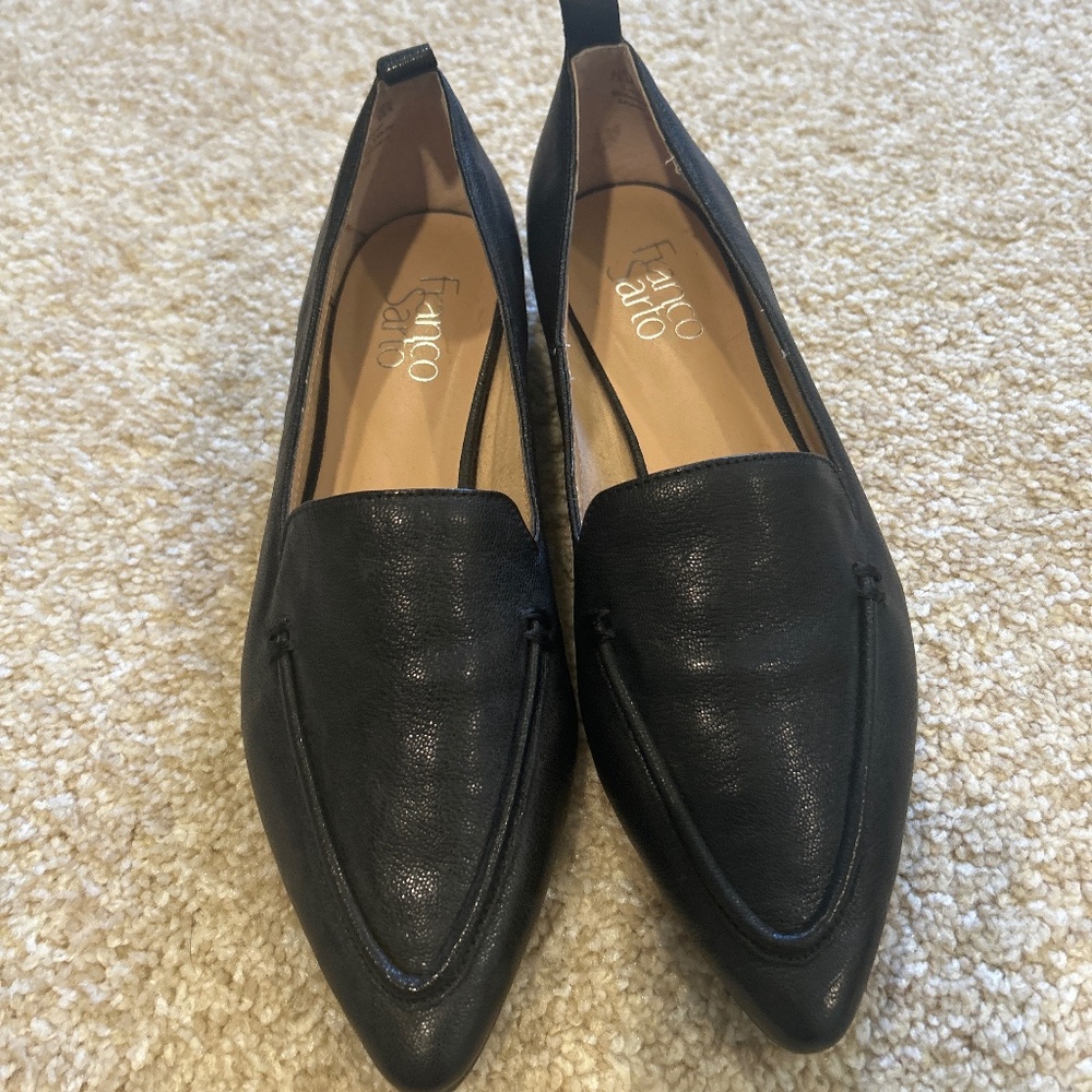 Black leather loafer